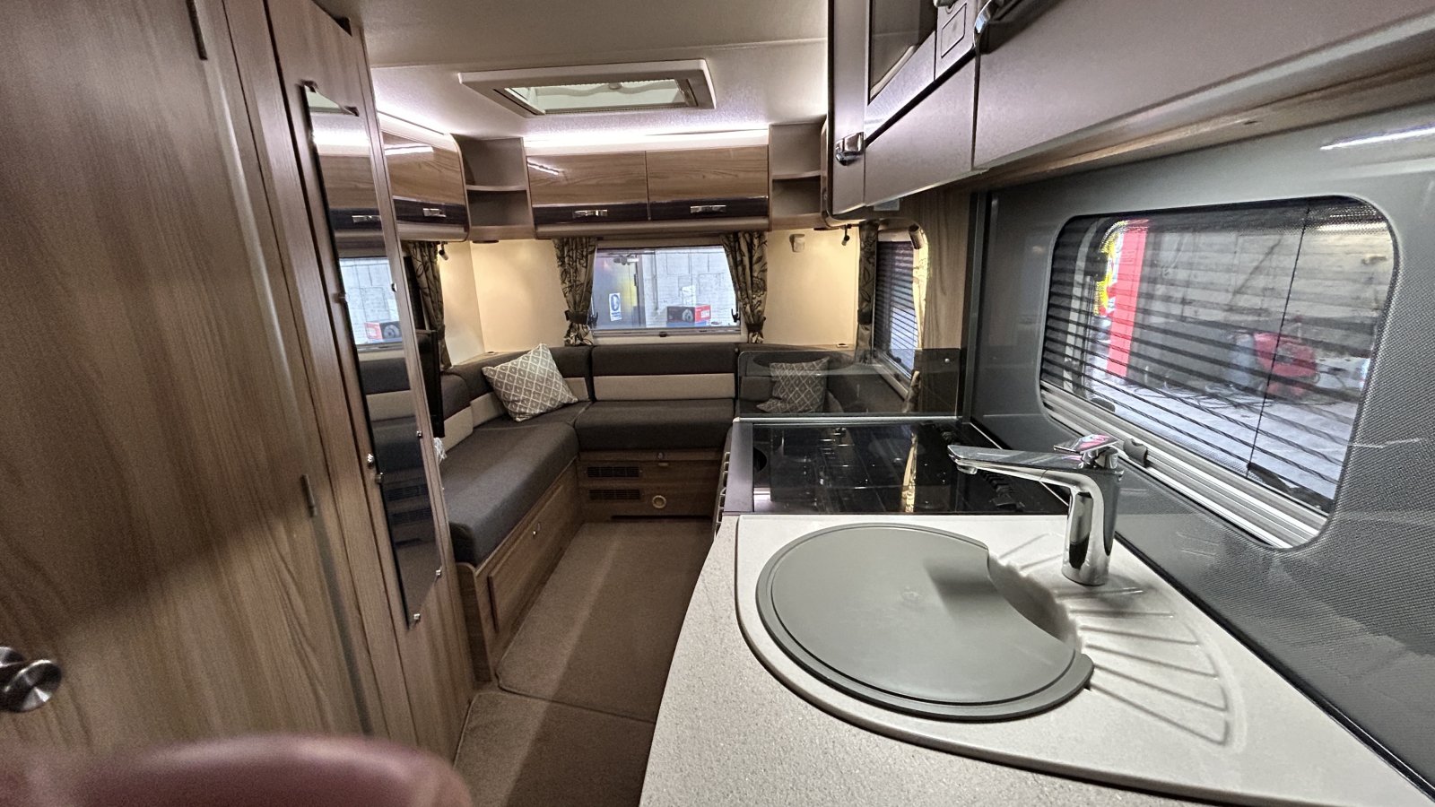 2017 Bessacarr 496 — photo 4