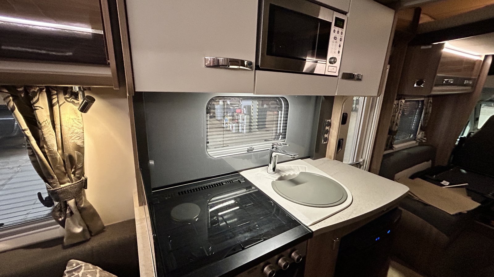 2017 Bessacarr 496 — photo 9